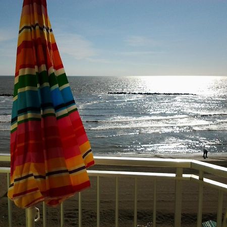 Апартаменти Giovanni In Romantic Adria On The Beach Лідо-ді-Помпоза Екстер'єр фото